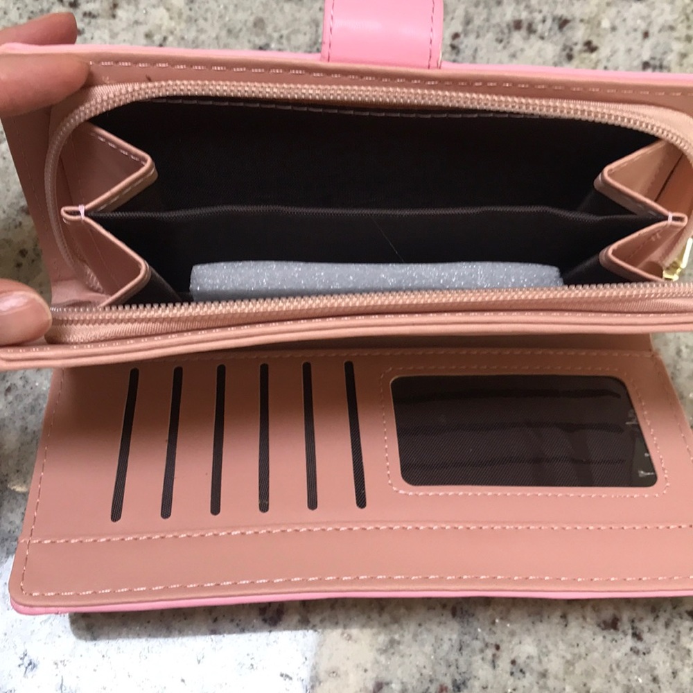 Wallet - Picture 3 of 3